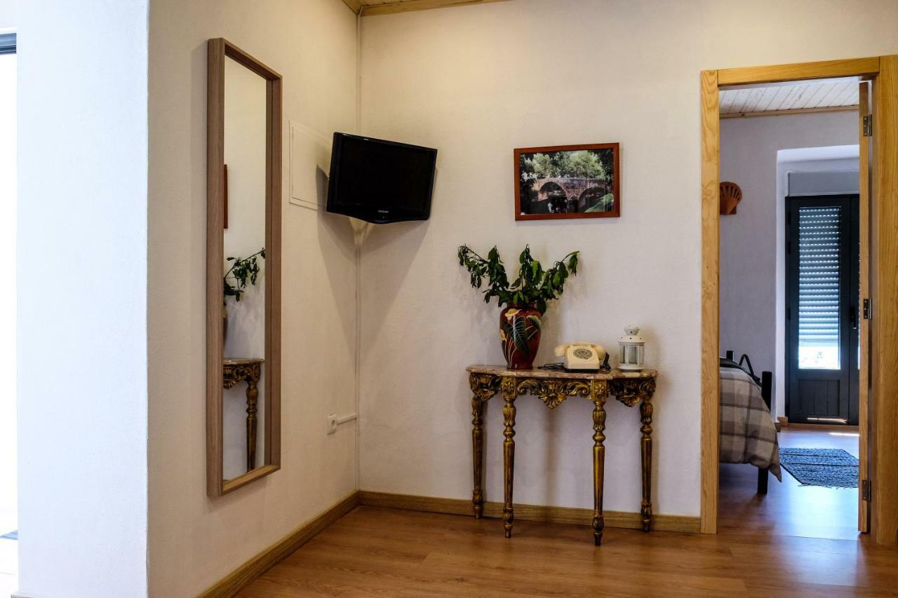 Casa Do Ferreiro II Hotel Góis Eksteriør billede